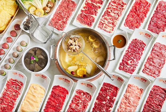 火锅界掀起地域风味浪潮，地标食材如何改写竞争格局
